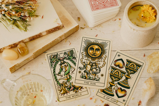 Beginner Tarot Spreads & Techniques